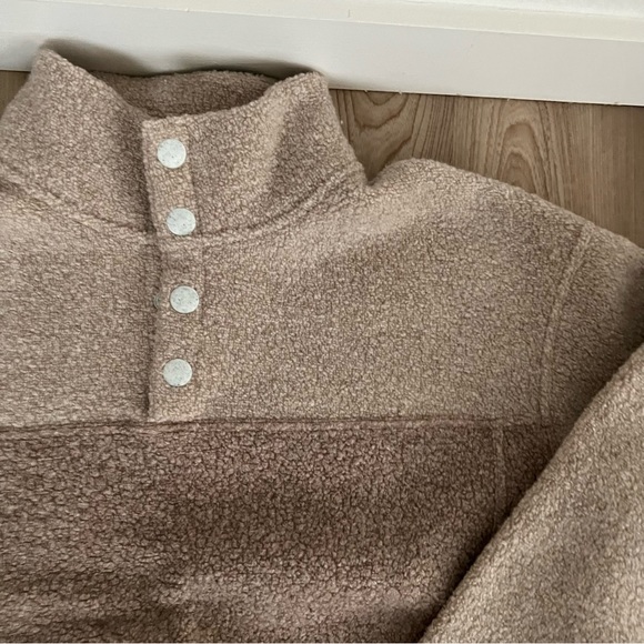 Outdoor Voices MegaFleece Snap Up Pullover - Picture 2 of 3